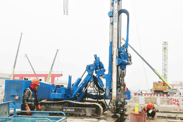 2022 Jiangsu Jingjiang HDL-200C Drilling and Cementing at the Yangtze River Tunnel, Jingjiang Section