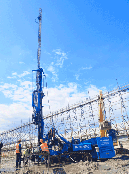 Jetting construction with HDL-200C rig in hard clay and gravel layers